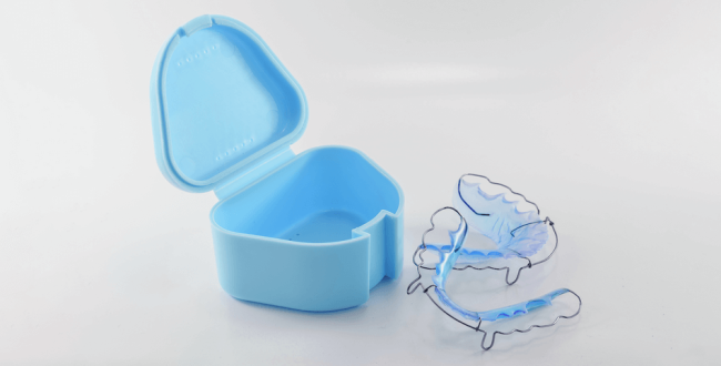 مثبت الأسنان - مركز وندرز لعلاج الاسنان