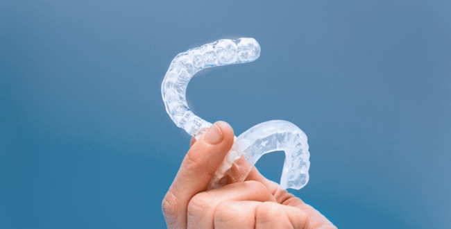 واقي-الأسنان-الليلي (1) واقي الاسنان - مركز وندرز لعلاج الاسنان