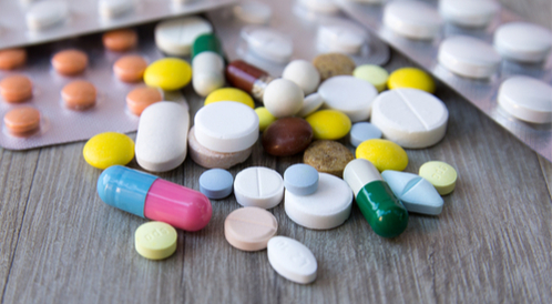 تأثير-تناول-مسكنات-الأسنان تأثير تناول مسكنات الأسنان - مركز وندرز لعلاج الاسنان مسكنات الاسنان