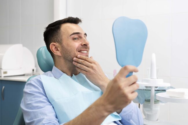Emax crown teeth تركيبات الإيماكس - تركيبات الأسنان الإيماكس - Emax Dental Restorations
