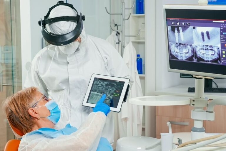 زراعة الأسنان في بريطانيا أم مصر - dental implant in UK VS Egypt