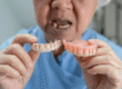 زراعة الأسنان و طقم الأسنان المتحرك - Dental implants and removable dentures